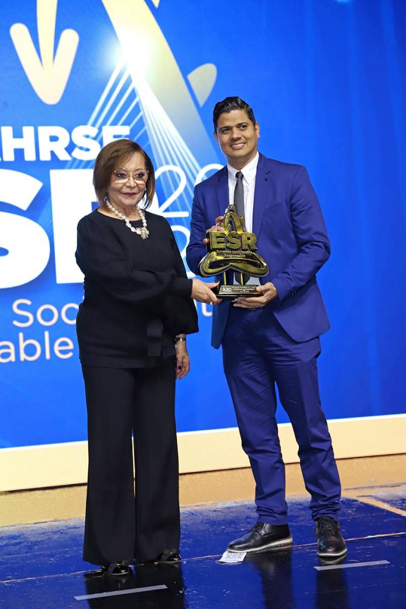 FUNDAHRSE premia a empresas socialmente responsables