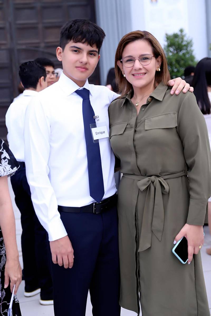 Confirmación de alumnos de Macris School Confirmación de alumnos de Macris School