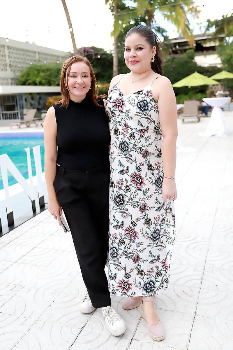 Renata Espinal y Melissa Cáceres. 