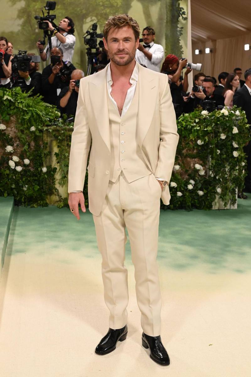 Chris Hemsworth. 
