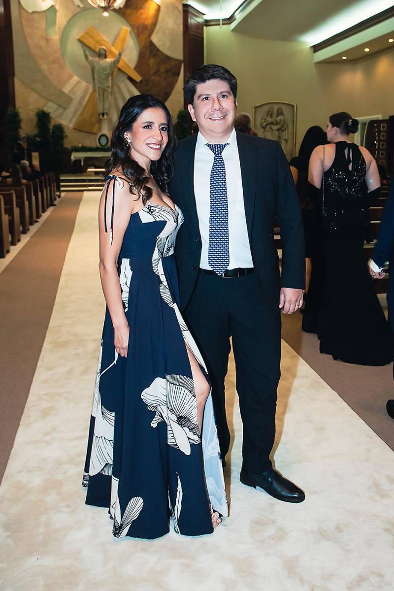 Así fue la boda religiosa de Gregory Hein y Beatriz Barletta