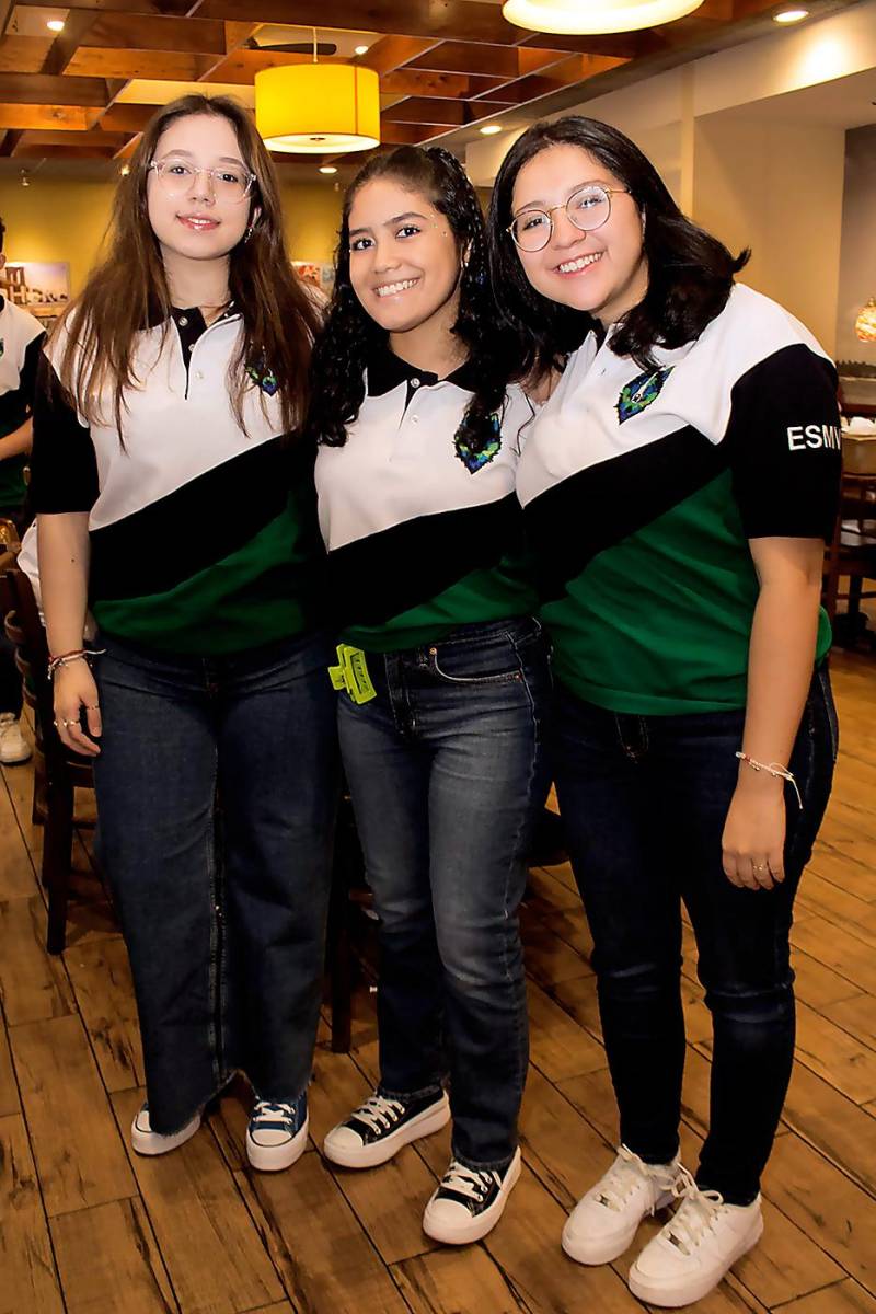Montserrat Rápalo, Montserrat Flores y Mariana Medrano.