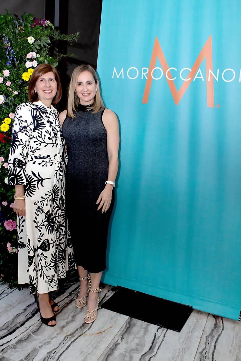Gigi Casanova y Yanira Bendaña.