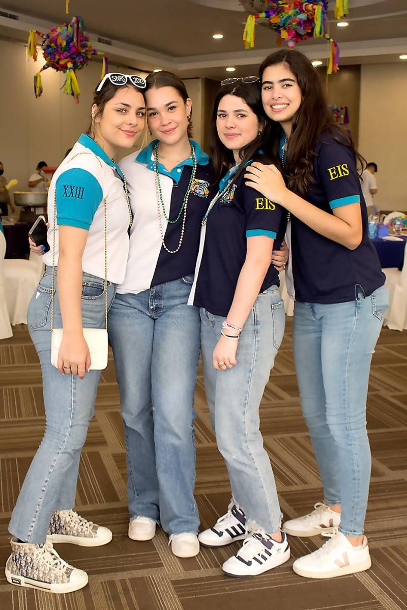 Camila Boadla, Ana Downing, Rachell Geanineh y Valentina Matuty.