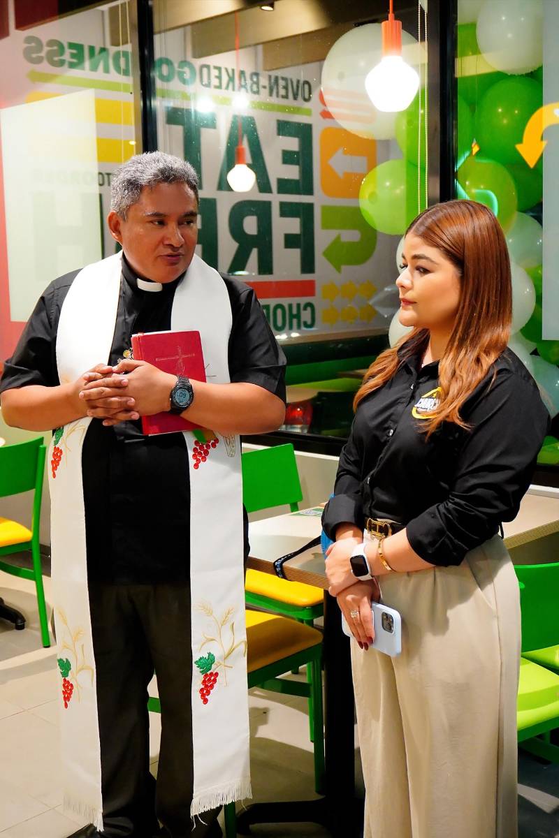 Inauguración de Subway y Church’s Texas Chicken en Danlí