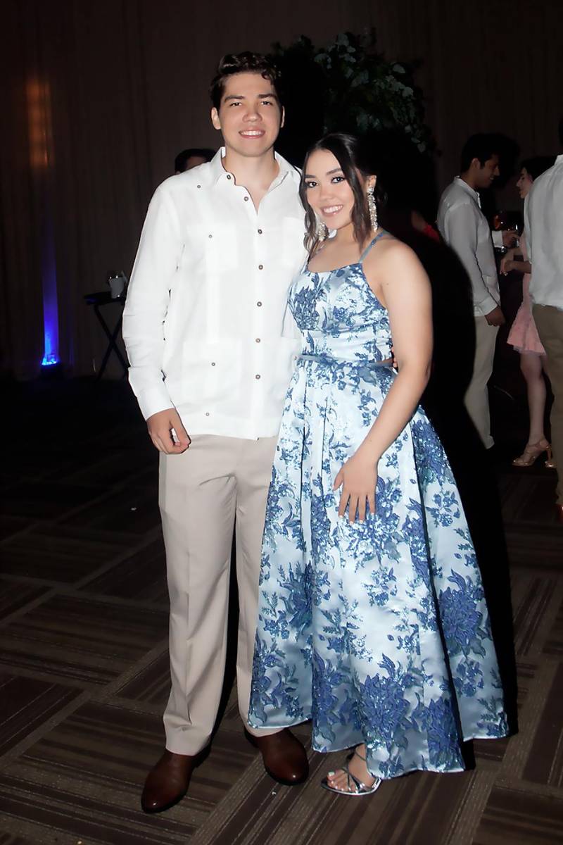 John y Kimberly Dox.