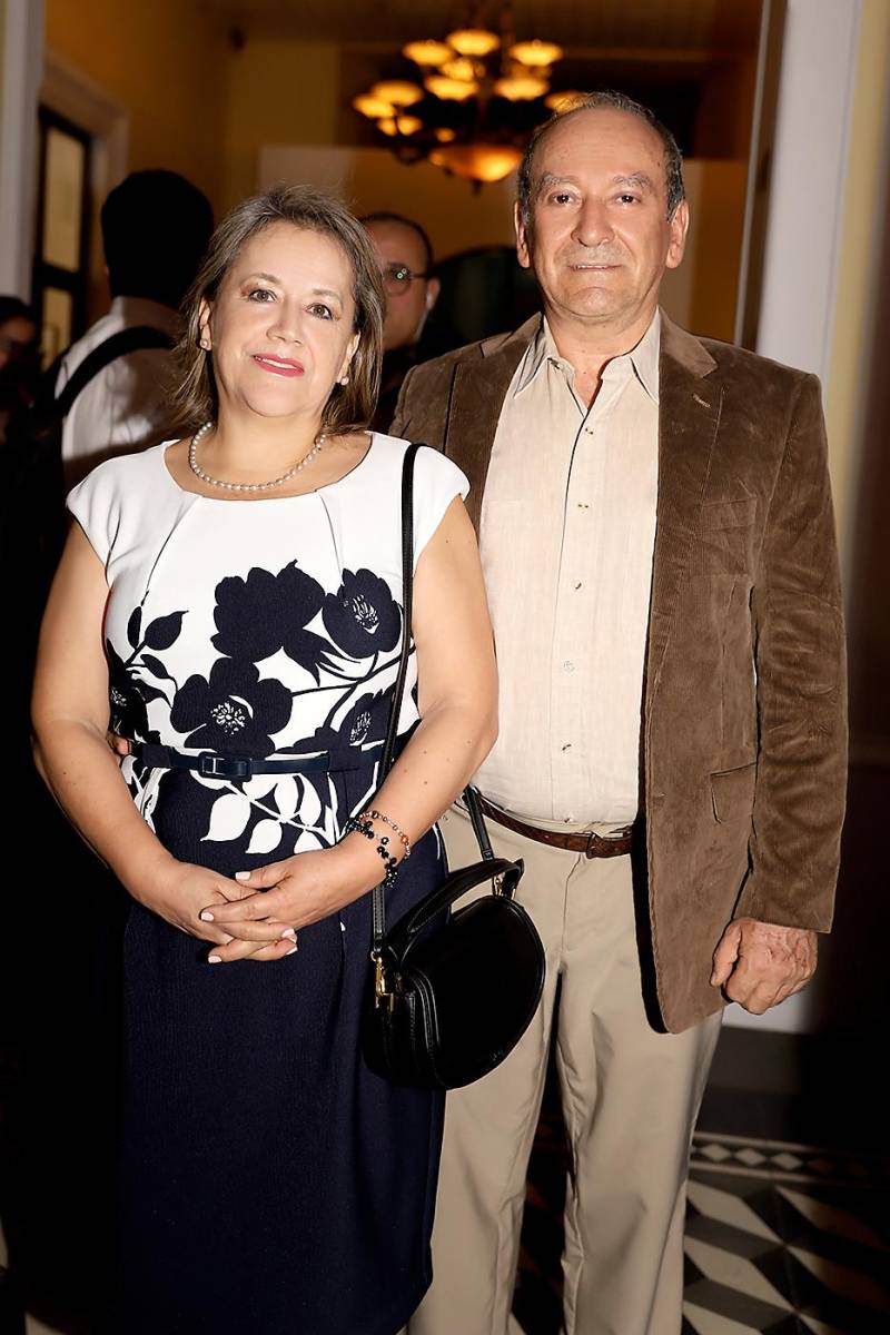 Banpaís presenta: “Síntesis: 30 Años de Gran Formato” de Santos Arzú Quioto
