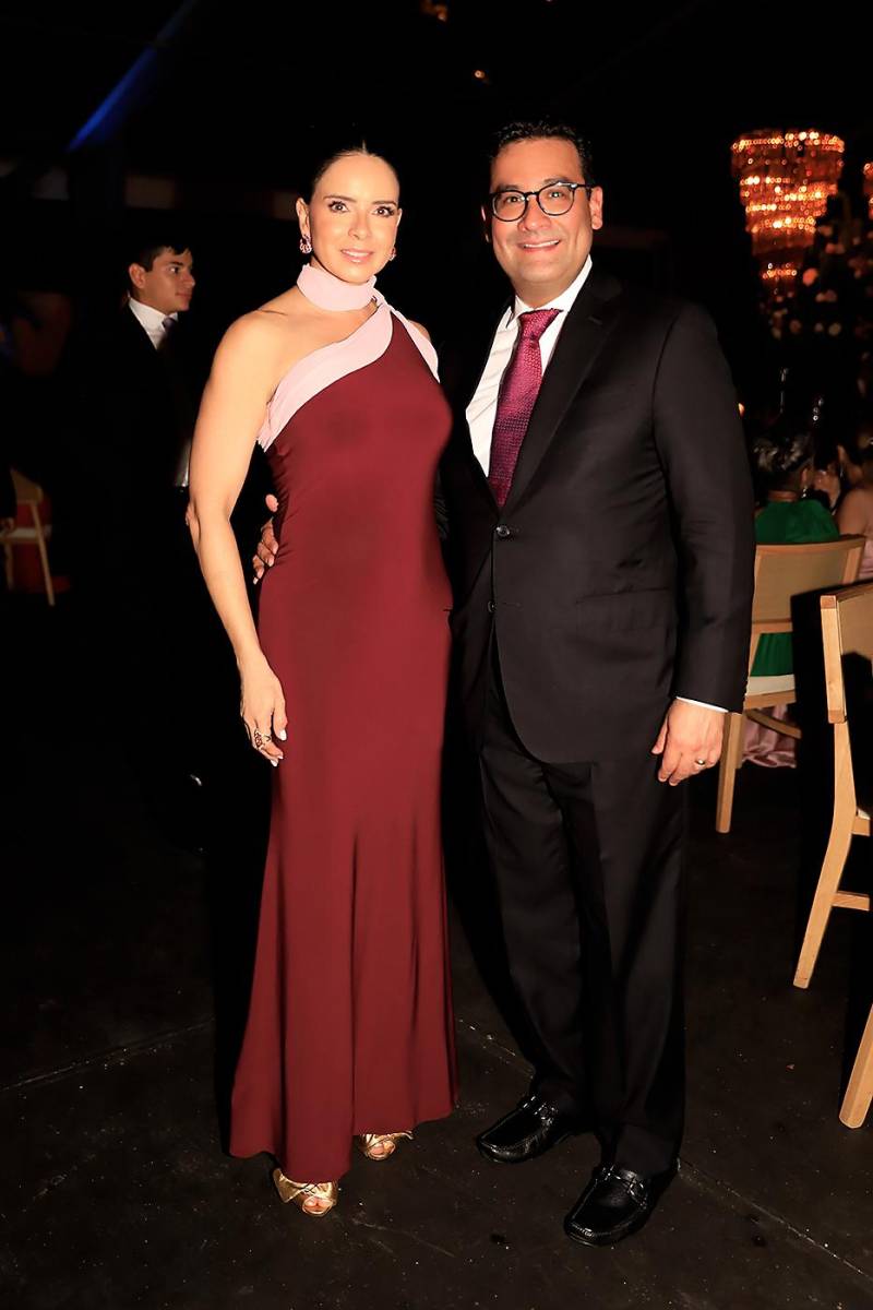 Vanessa y Antonio Guillen
