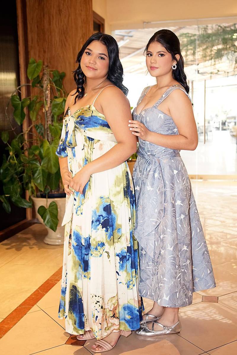 Ivanna Jiménez y Miah Moncayo.