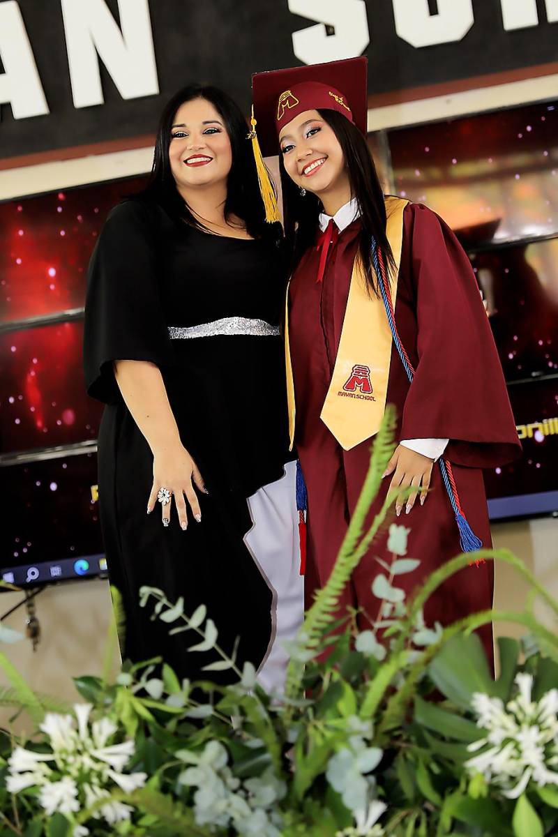 Graduación 2024 de Mayan School
