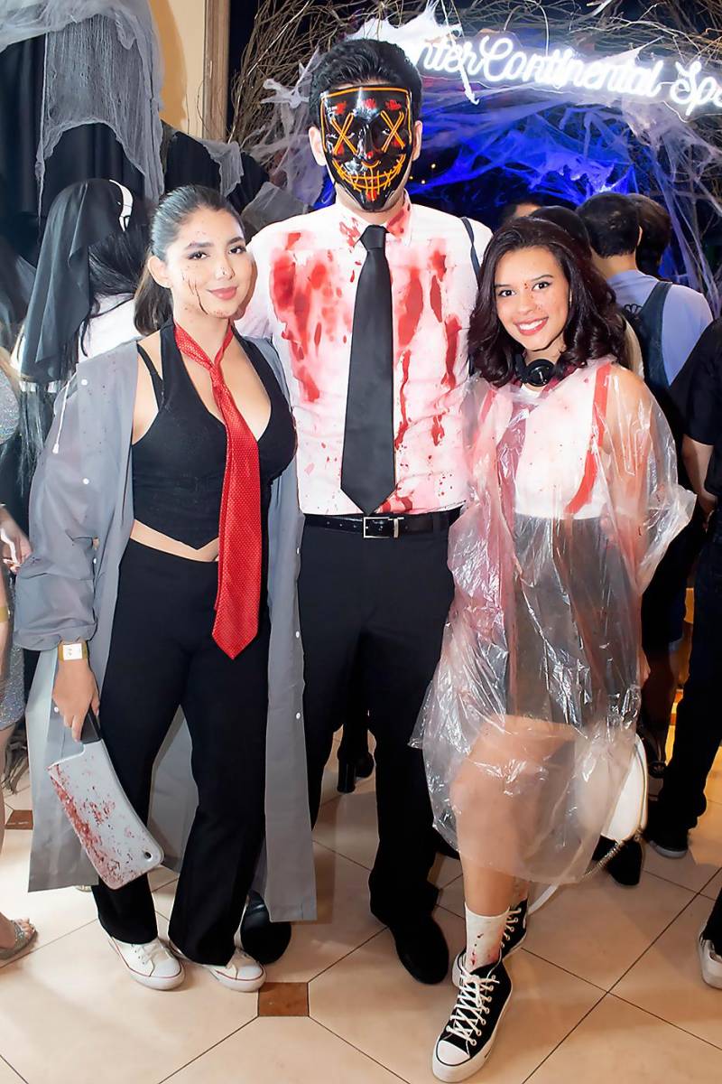 María Herrera, Ricardo Zerón y Alessandra Contreras.