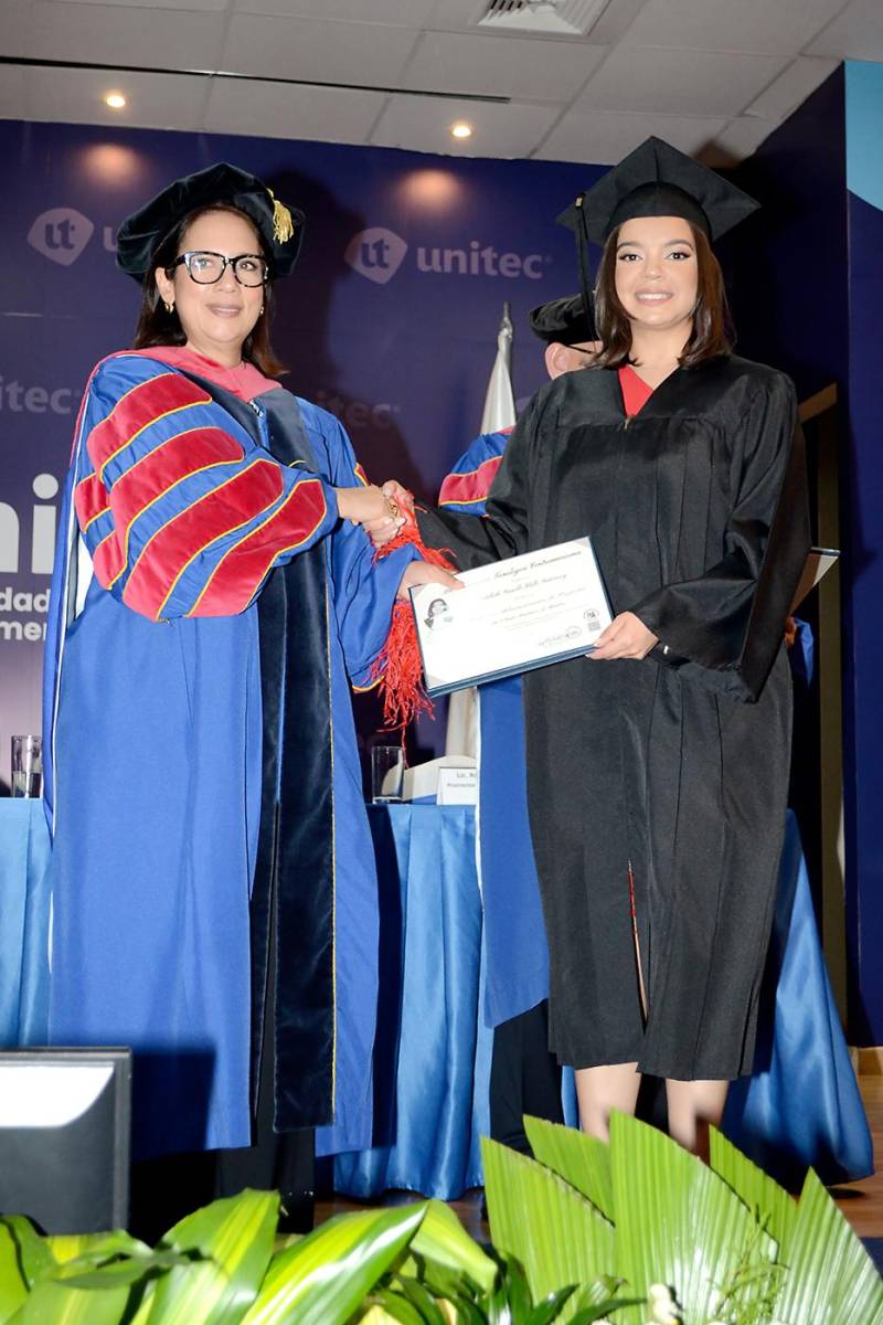 Graduaciones de Posgrado de UNITEC de Tegucigalpa 2025