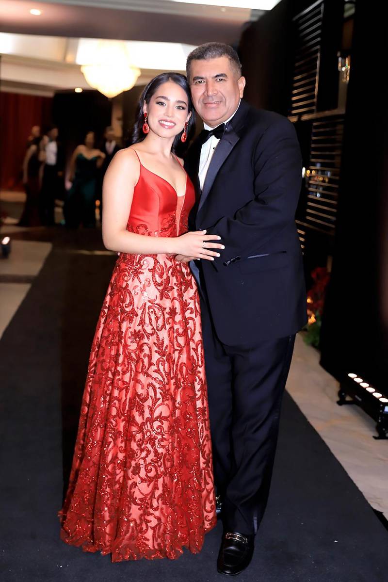 Invitados a la prom 2025 de DelCampo School