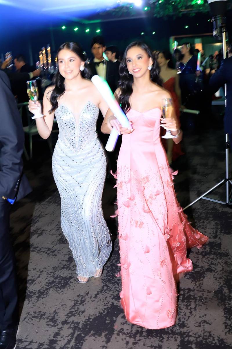 Fiesta de la prom 2025 de la Academia Los Pinares