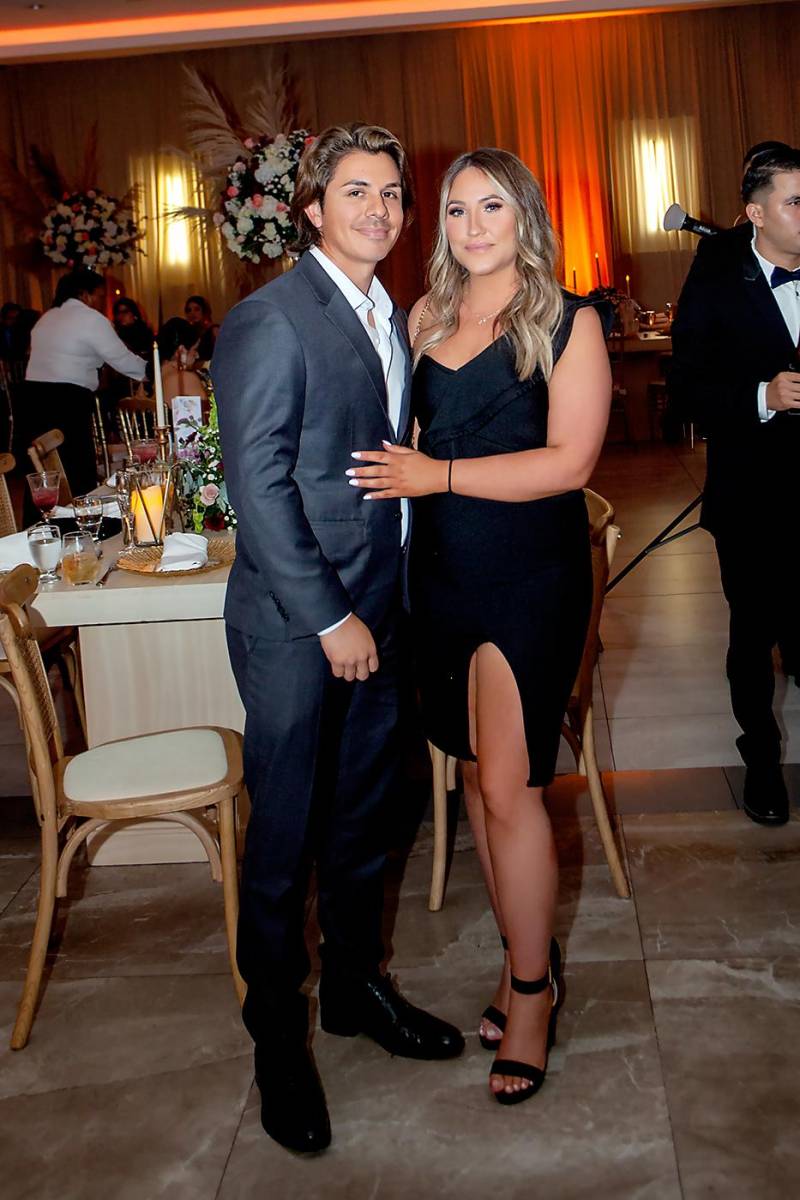 Jonathan Ramírez y Ashley Ramírez.