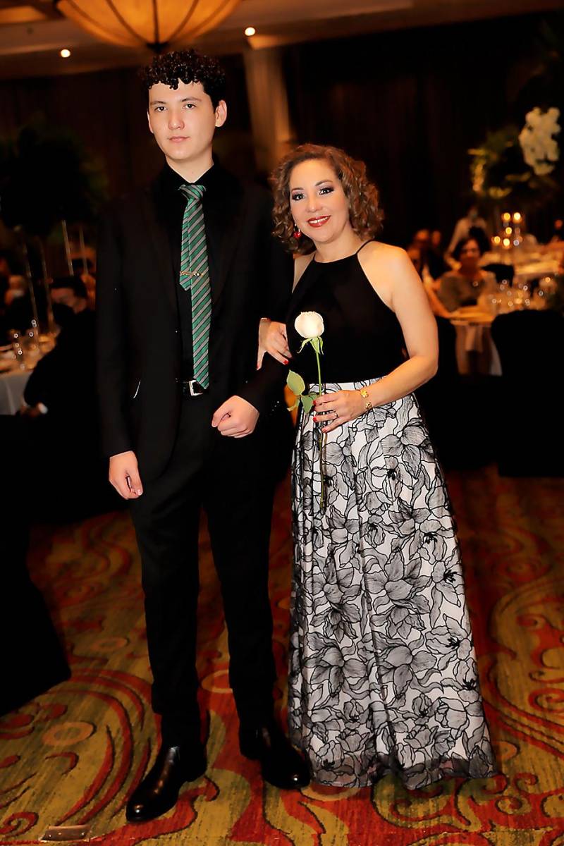 Armando Zuniga y Magda Sofía Pérez
