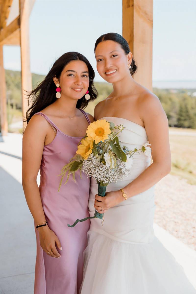 Paola Rubí y María Hernández