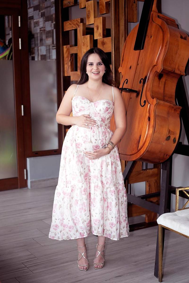 La homenajeada Giselle Membreño de Hawit.