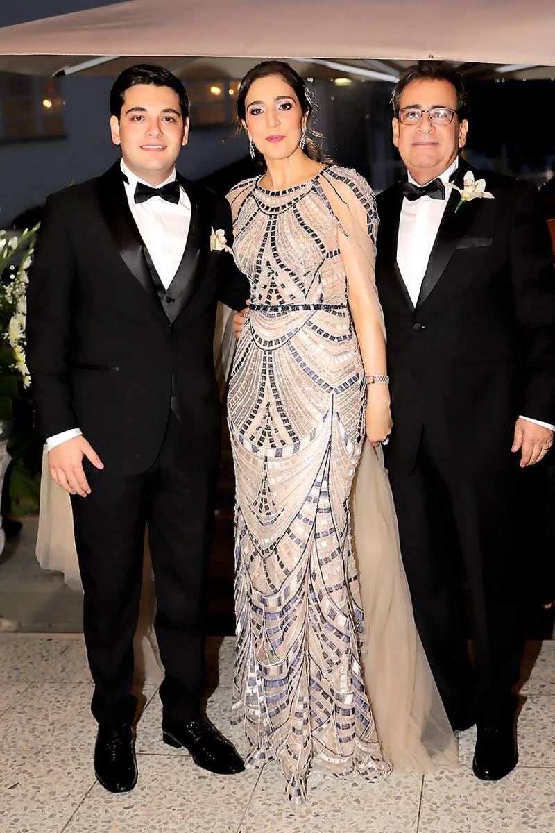 Steven, Giselle y Jimmy Frech 