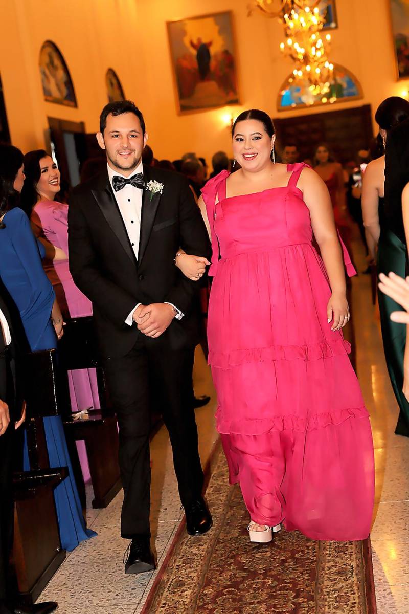 Carlos Andrés Danzilo y Sara Gutiérrez 