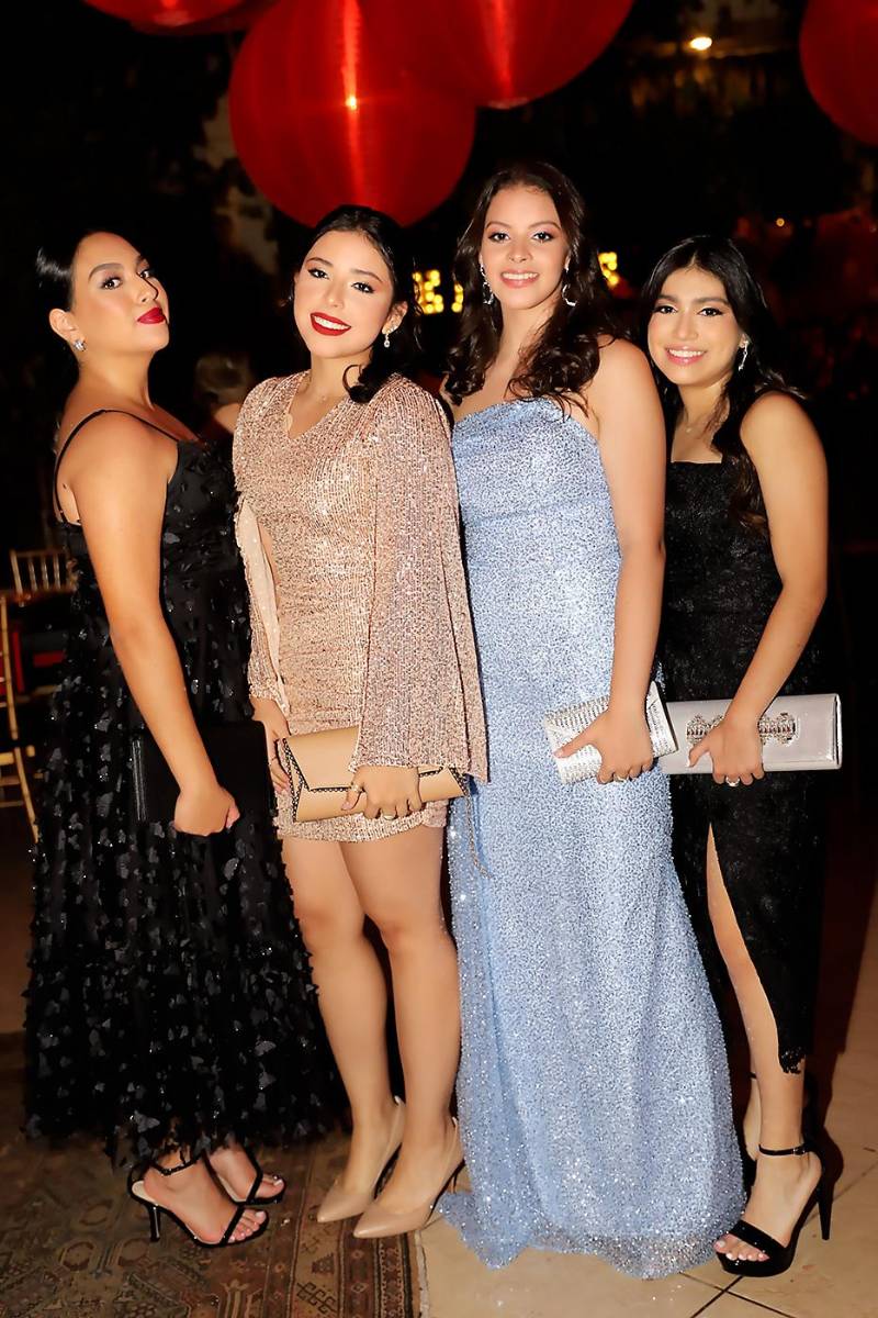 Senior Dinner 2023 de la Escuela Americana