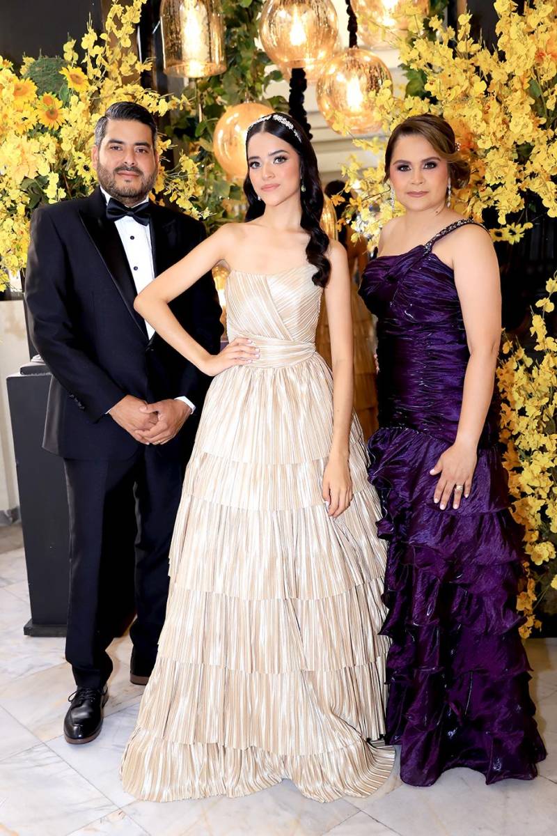 Invitados a la prom 2025 de la International School of Tegucigalpa