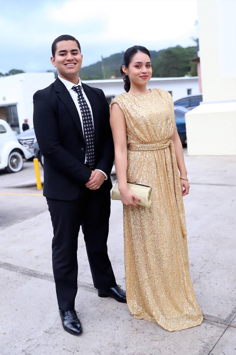 La boda de Helen Zamora y Alex Cosenza