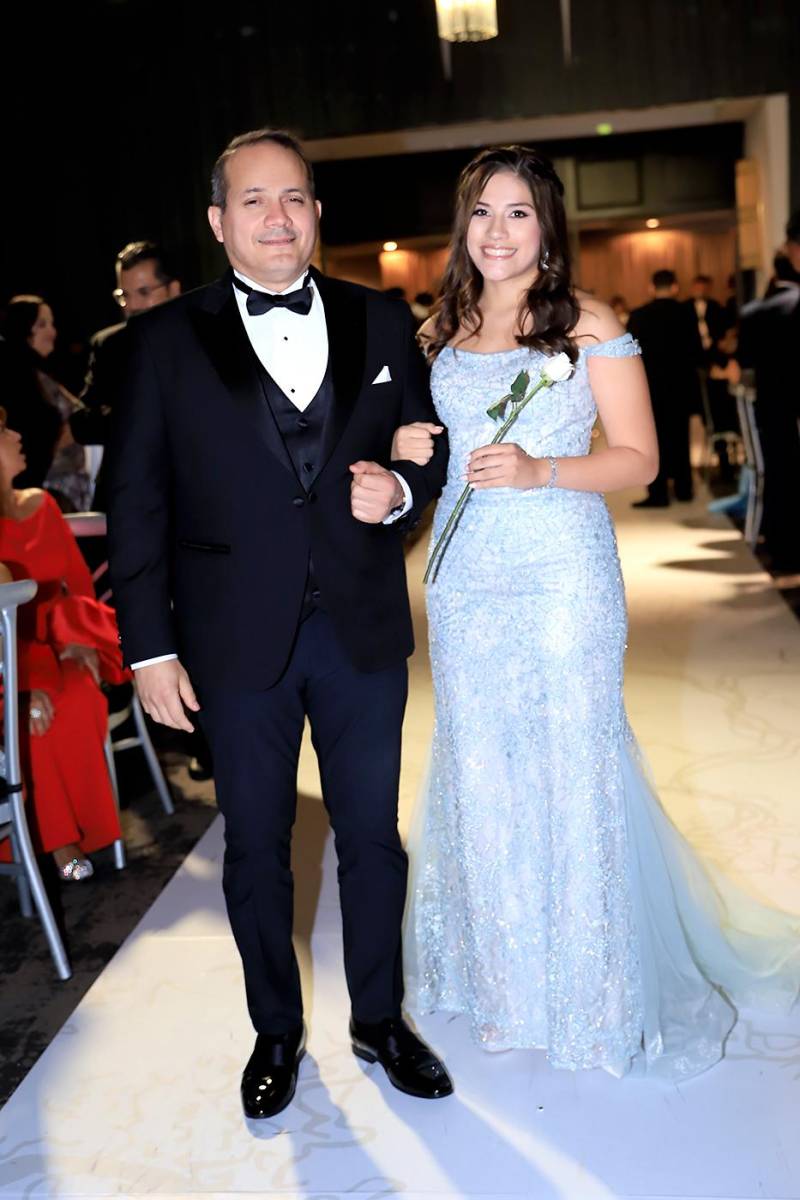 Carlos y Sophie Fajardo.