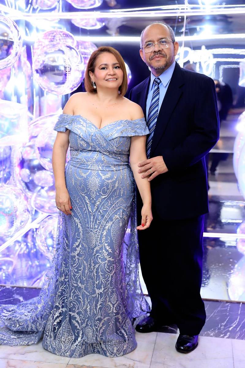 Invitados de la prom 2025 de Mayan School