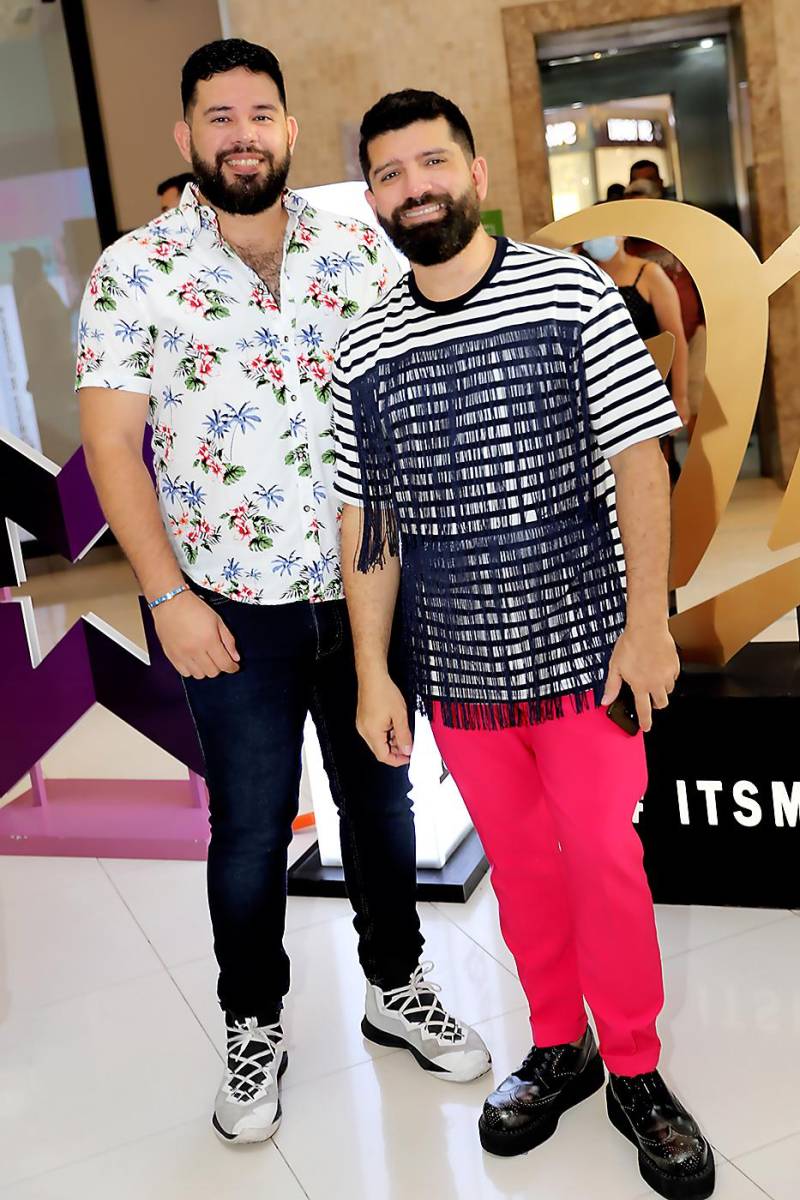 Nestor Hernández y Jerry Carcamo 