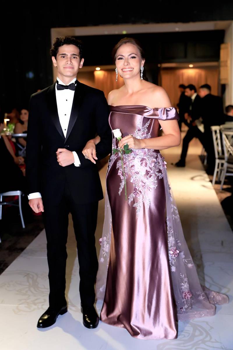 David Matamoros y Pamela Callejas.
