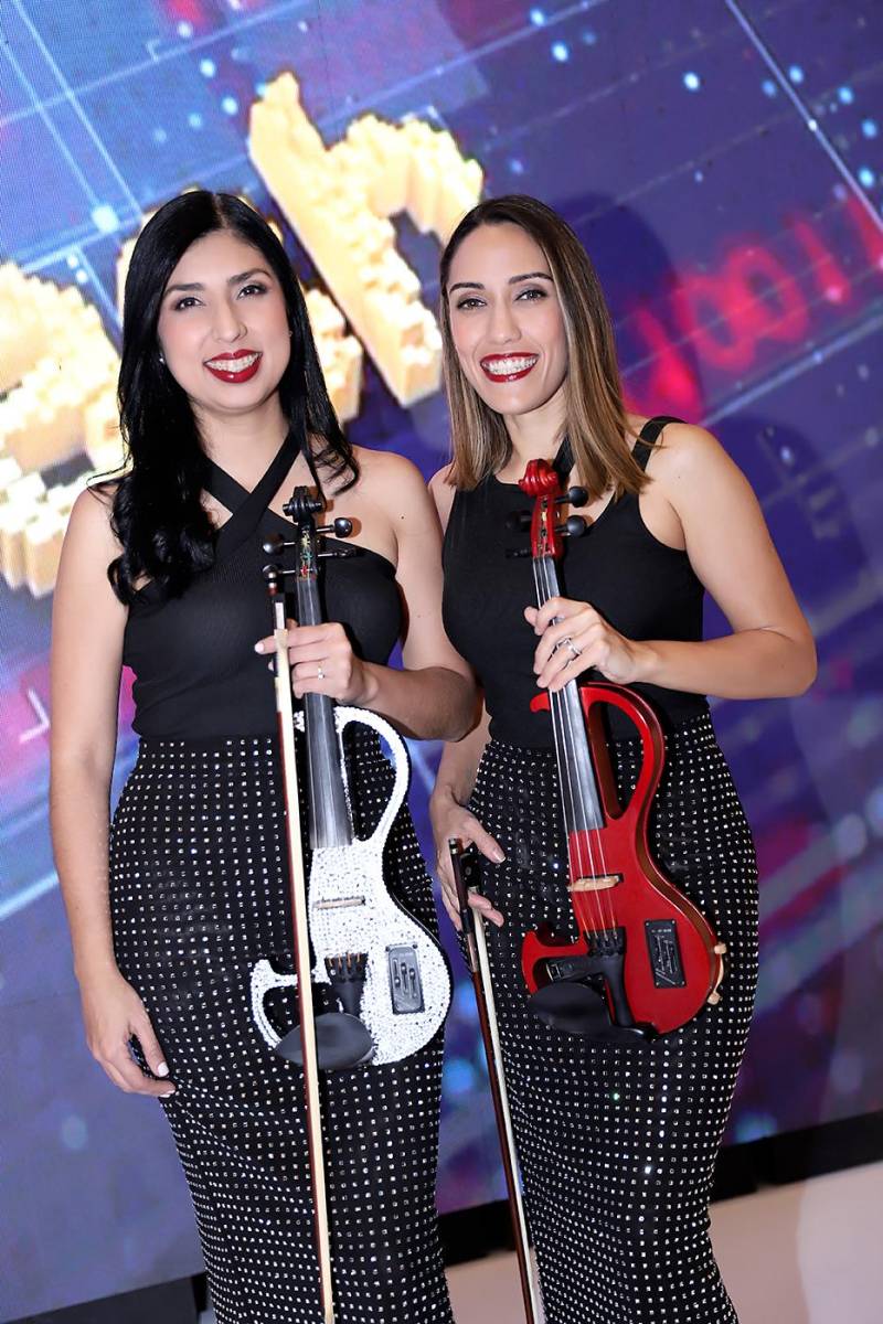 Carmen Barahona y Gracia Castillo.