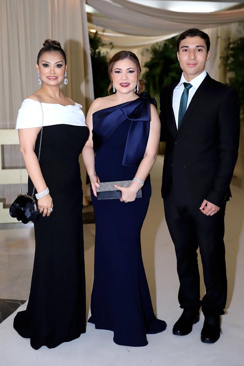 Invitados de la prom 2025 de La Estancia School