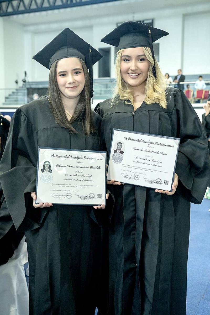 UNITEC SPS celebra la graduación de nuevos talentos y agentes de cambio