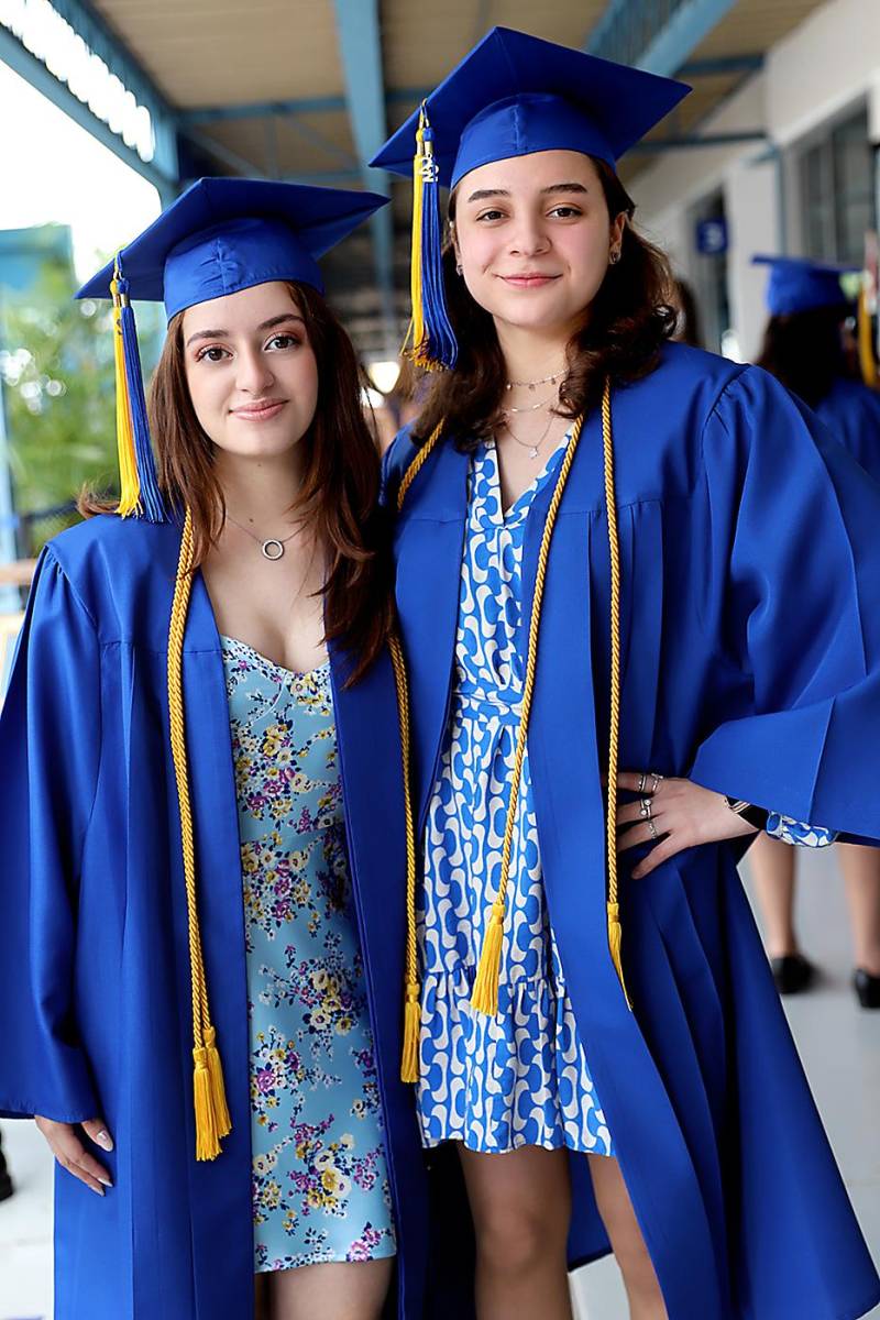 Mia Flores y Allison Ferrari