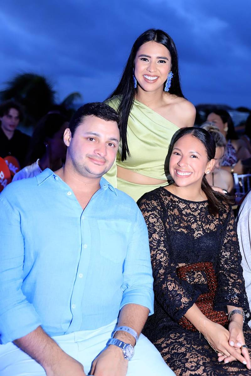 Los invitados al Roatán Fashion Show 2025