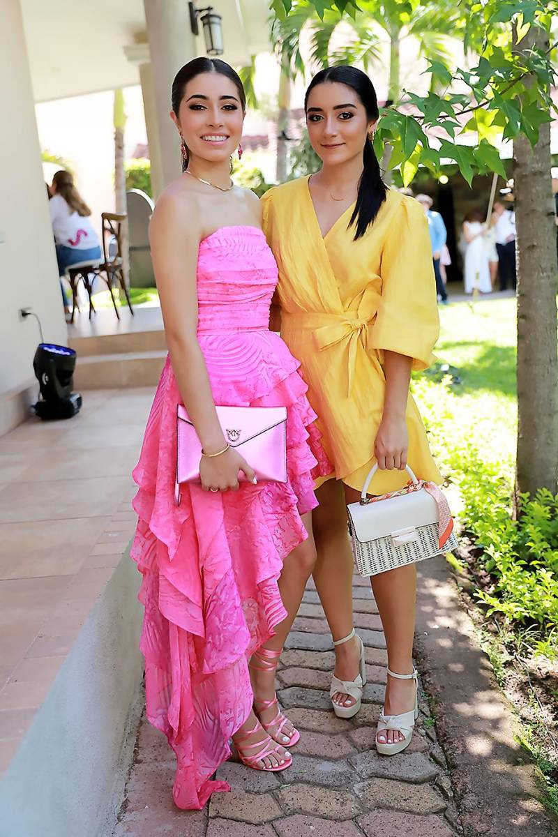  Valeria Suárez y Paola DiBono. 