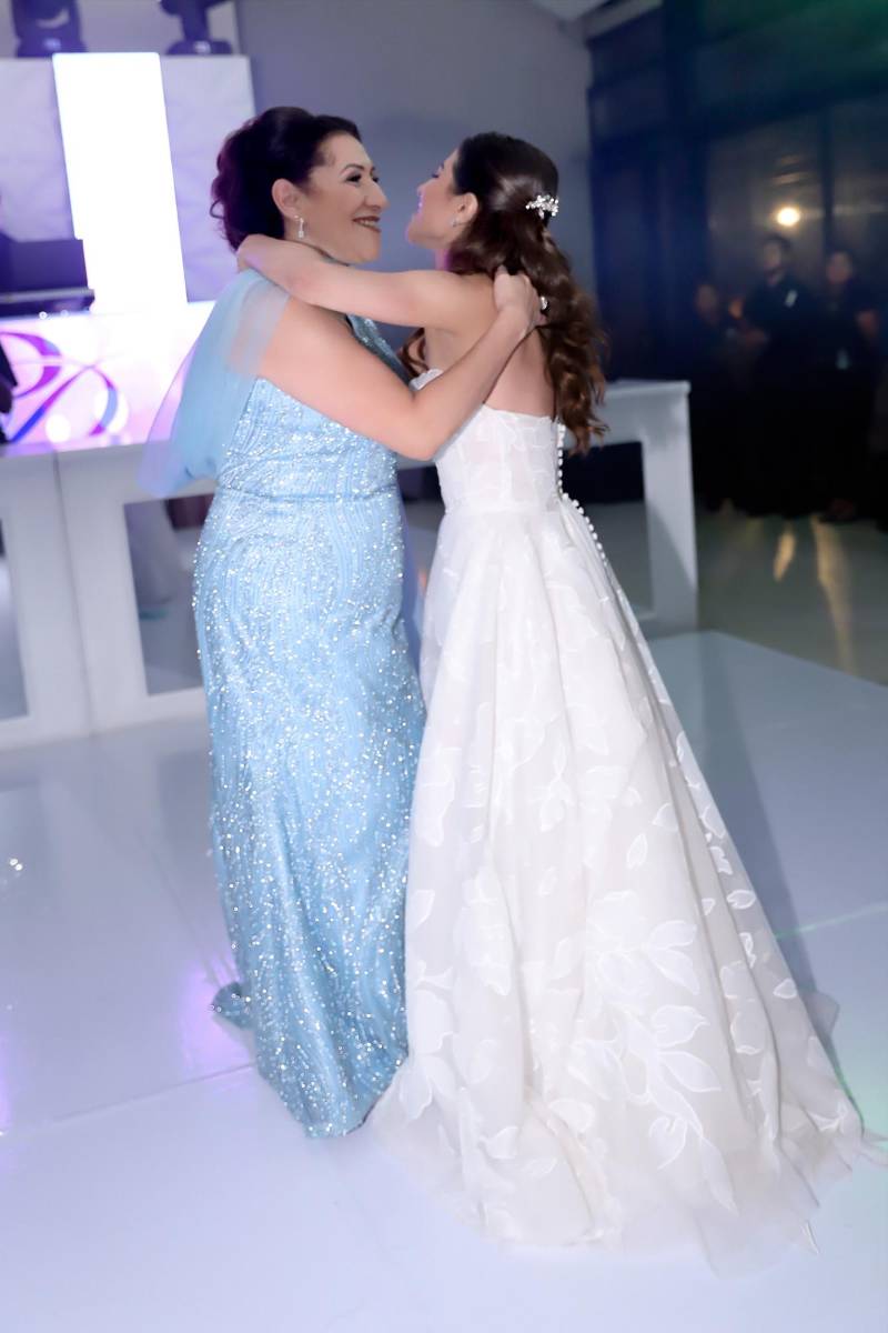 Fiesta de la boda de Paola Perdomo y Denis Cano