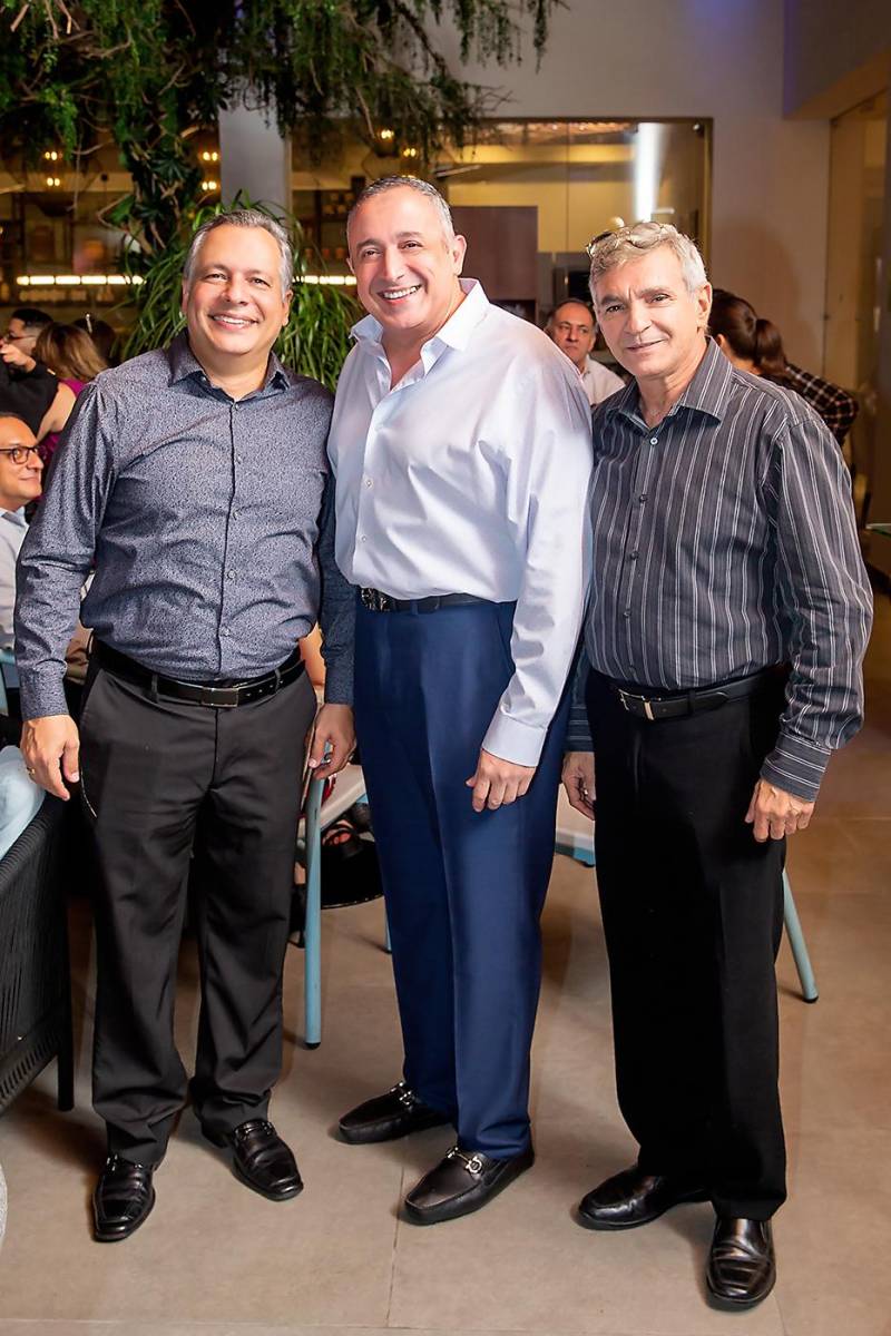 Fiesta por los 50 años de José Boadla