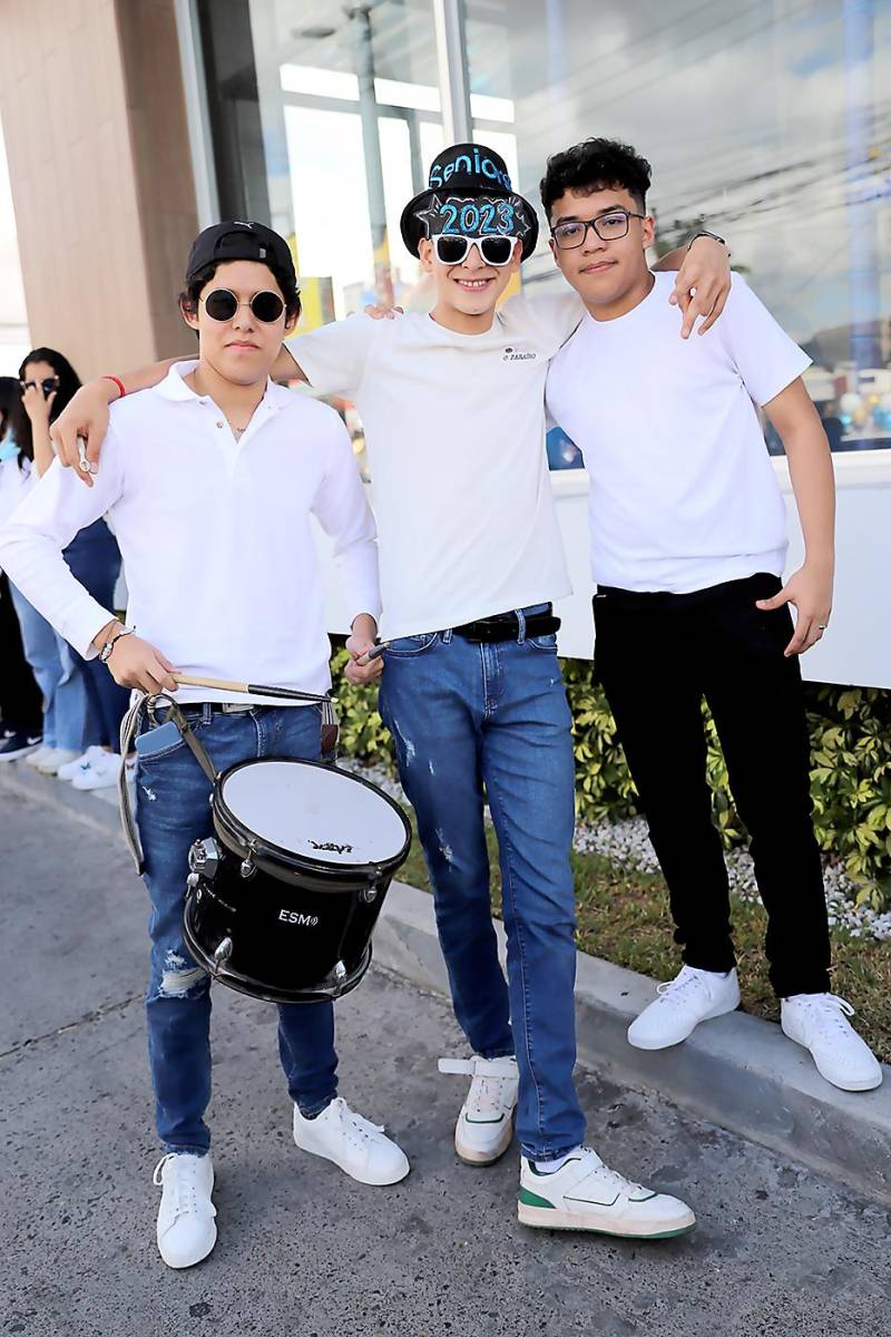 Emilk Espinoza, Ariel Ochoa y Joseph Martínez