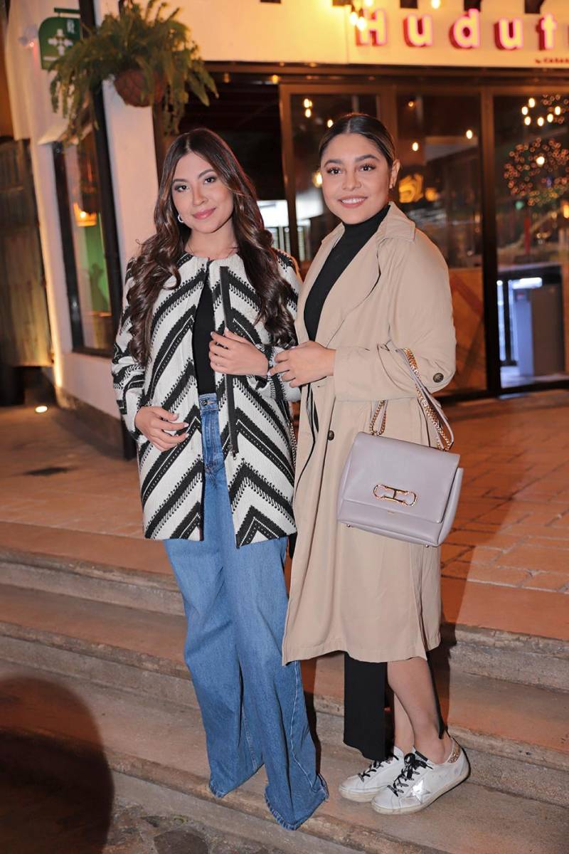 Laura Mejía y Mariela Ramos.