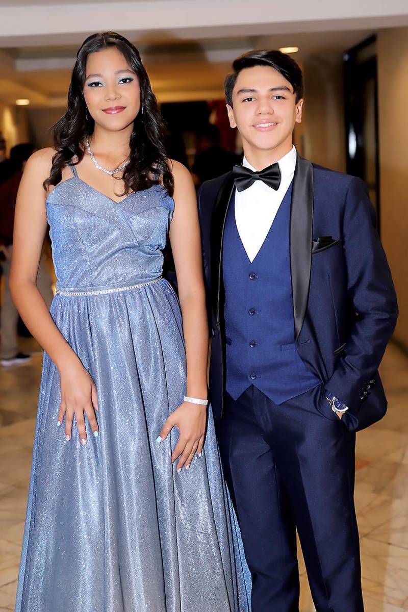 Fiesta de la prom 2024 de Mayan School