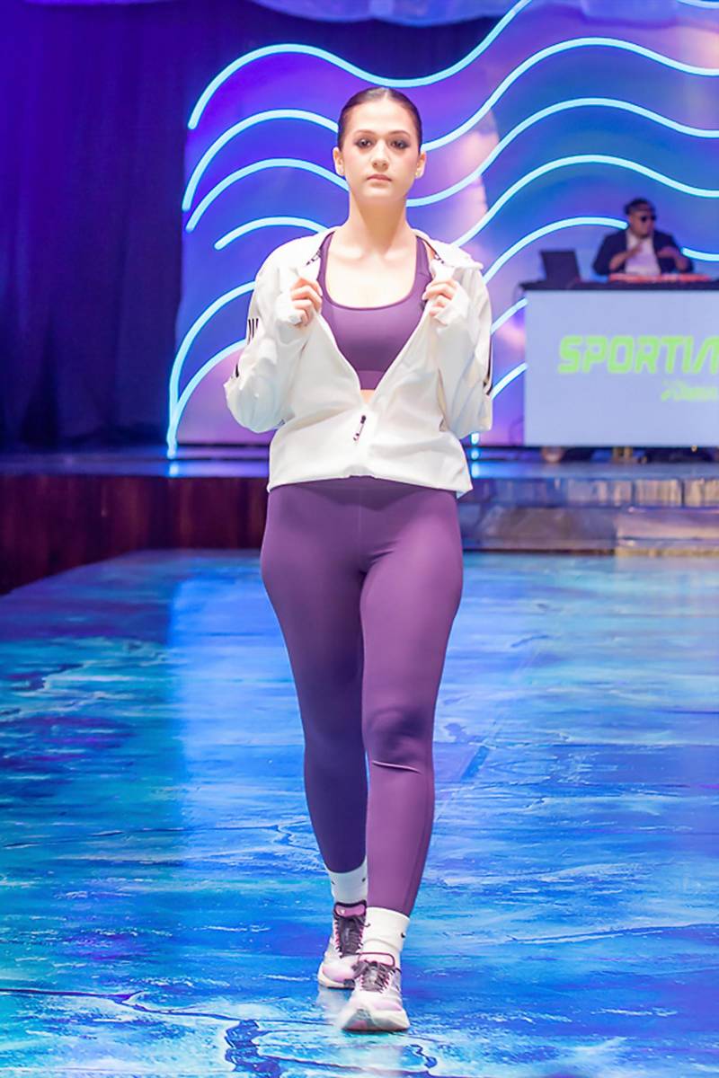 Senior Fashion Show 2026 de la Escuela Internacional Sampedrana, parte 1