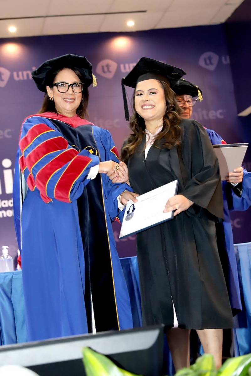 Graduaciones de Pregrado de UNITEC TGU 2025