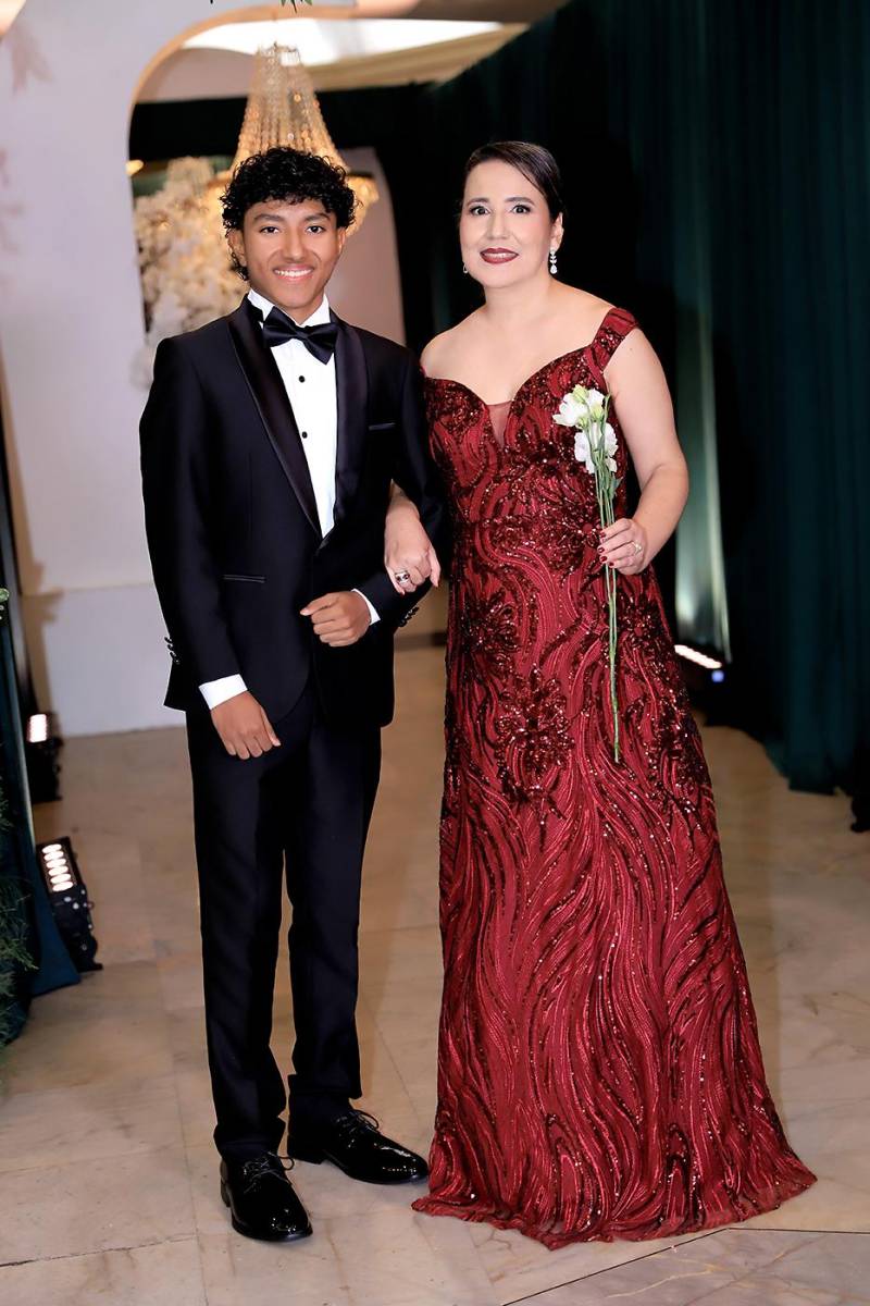 Diego y Rosa Elvir.