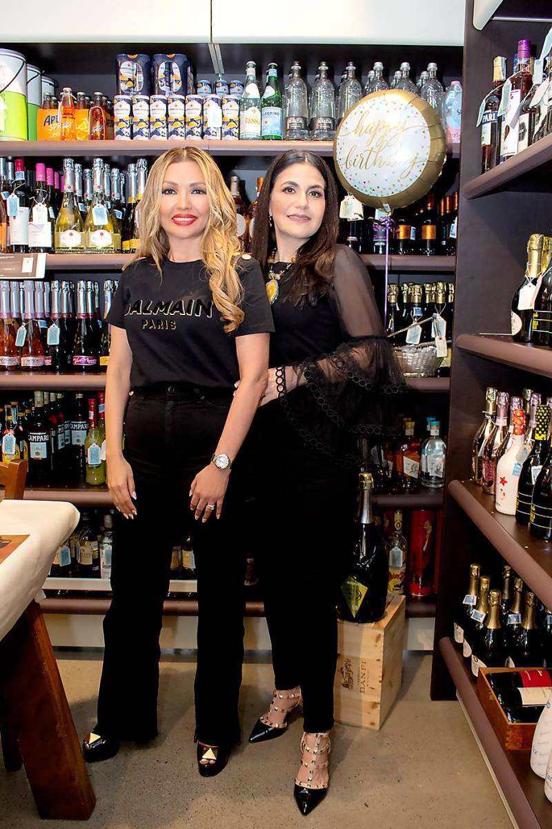 Marna Schmidt y Claudia Jordán 