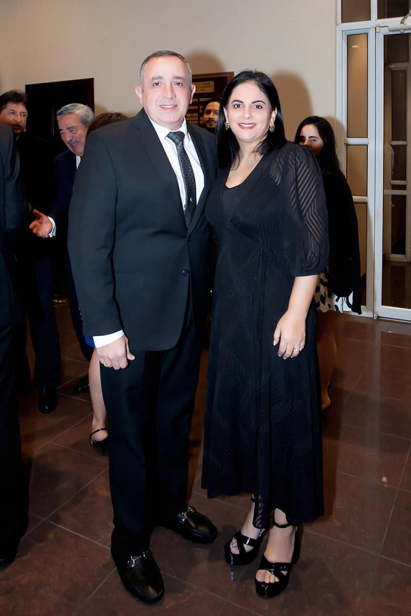 Alex y Dayana Canahuati.
