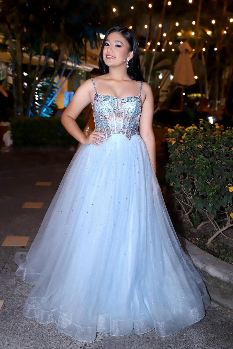 Looks de la prom 2025 del Instituto San José del Carmen