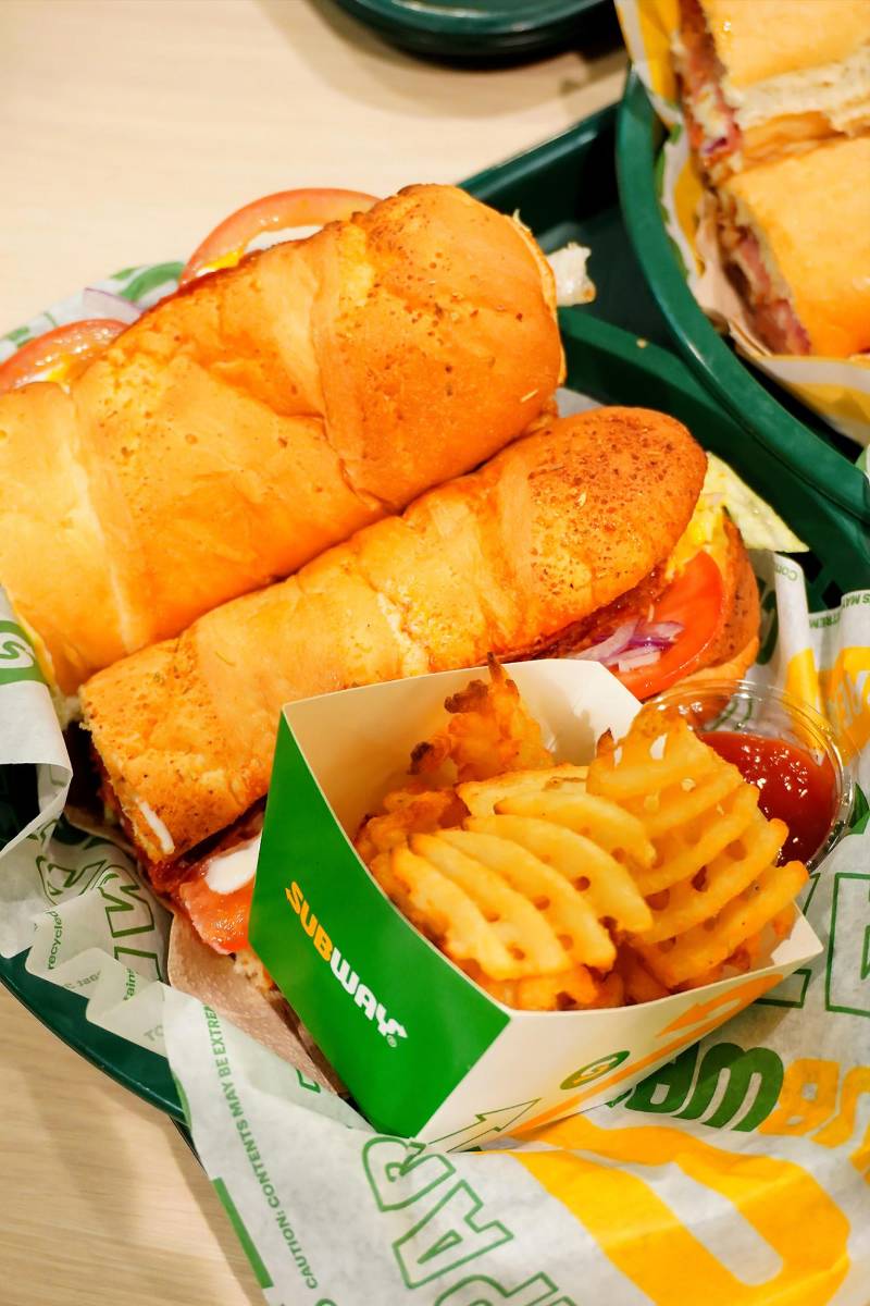 Inauguración de Subway y Church’s Texas Chicken en Danlí