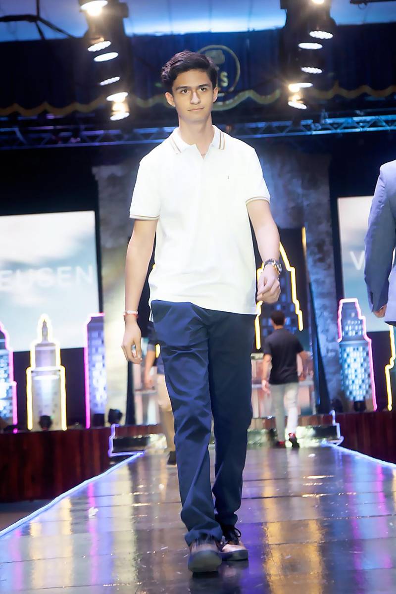 Fashion Show de la EIS 2024